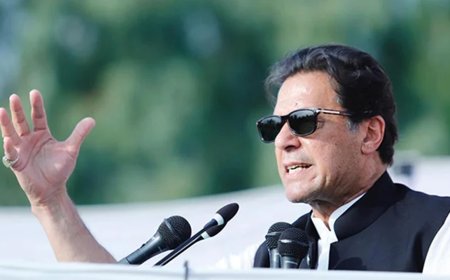 ইমরান রাজনীতিতে আদৌ ফিরতে পারবেন?