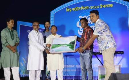 বরগুনায় শুরু হয়েছে মাসব্যাপী শরৎ উৎসব