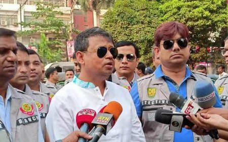 মার্কিন প্রেসিডেন্ট জো বাইডেনের  সঙ্গে কখনো কথা হয়নি আরেফীর : ডিবিপ্রধান হারুন