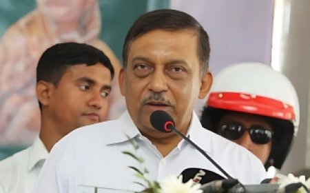 স্বরাষ্ট্রমন্ত্রী আসাদুজ্জামান খান কামাল বলেন  বিএনপি নয়, এখন বিরোধীদল জাতীয় পার্টি