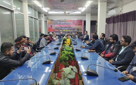 বরগুনা প্রেসক্লাবের উদ্যোগে বুদ্ধিজীবী দিবস পালিত