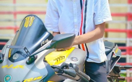 নড়াইলে মোটরসাইকেলের বেপরোয়া গতিতে ঝরে গেলো কলেজ ছাত্রের প্রাণ