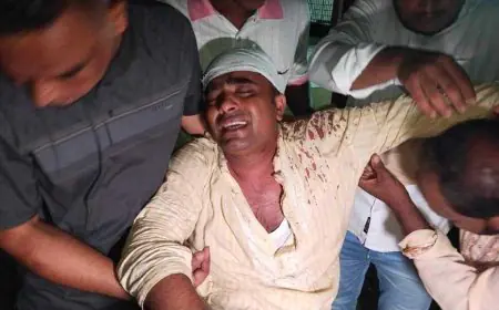 পাথরঘাটা নির্বাচনে বাড়ছে সহিংসতা! প্রার্থীসহ আহত ৩০ আটক-৯