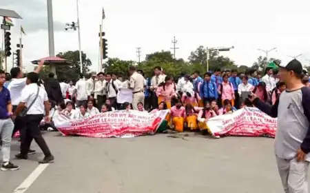 ভারতের মণিপুরে ছাত্র আন্দোলন, ৫ দিন ইন্টারনেট বন্ধ ঘোষণা