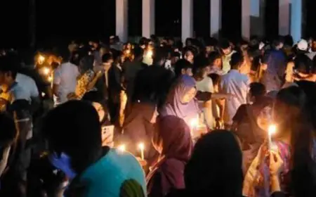 নড়াইল মুক্ত দিবসে মোমবাতি প্রজ্জ্বলন কর্মসূচি