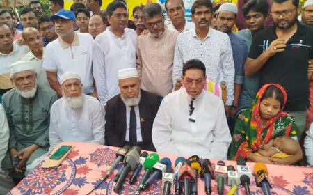 নিহত মন্টু দাসের পরিবারের পাশে বিএনপির ভাইস চেয়ারম্যান মনি