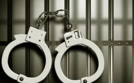 তালাকের তথ্য গোপন করে সাবেক স্ত্রীর সঙ্গে শারীরিক সম্পর্ক। আদালতে ধর্ষণ মামলা।