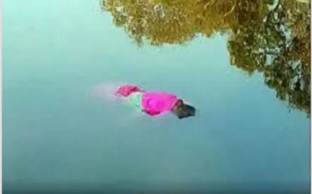 অজ্ঞাত নারীর ভাসমান মরদেহ নবগঙ্গা নদী থেকে উদ্ধার