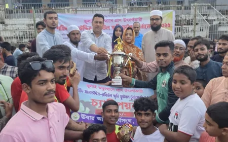 নড়াইলে শহিদ সালাউদ্দিন-রবিউল স্মৃতি ফুটবল টুর্নামেন্টে দুর্দান্ত জয় দূর্গাপুর স্পোর্টিং ক্লাবের