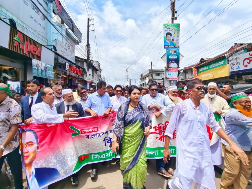 উৎসবমুখর পরিবেশে বরগুনায় বিএনপির প্রতিষ্ঠাবার্ষিকী উদযাপন