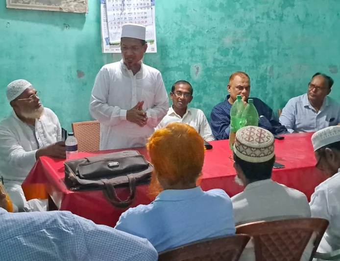 চলমান কর্মবিরতির পাশাপাশি বুধবার নড়াইলে সমাবেশের ডাক শিক্ষক কর্মচারীদের
