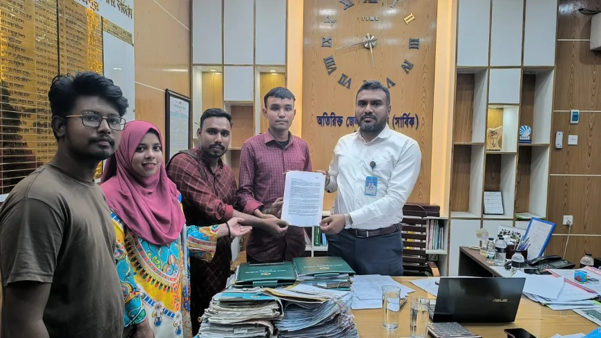 দিনাজপুরে ‘খাদ্য অধিকার আইন’ প্রণয়নের দাবিতে মানববন্ধন ও স্মারকলিপি প্রদান