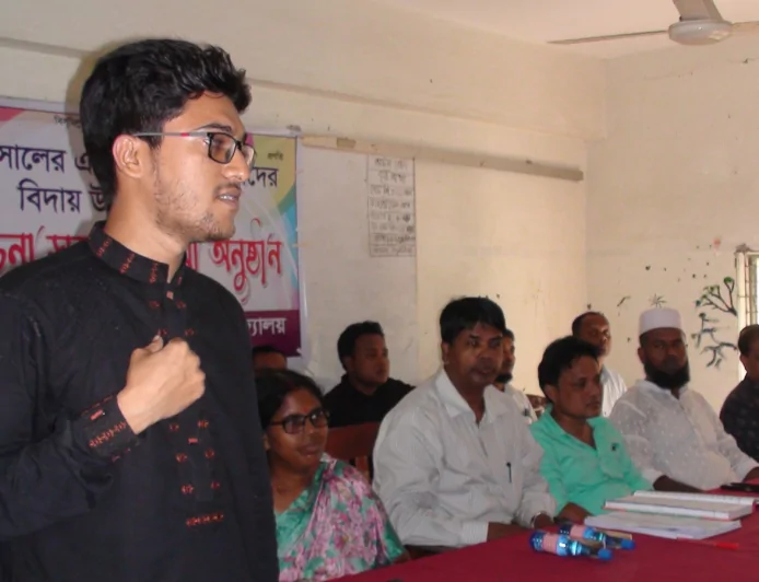 নড়াইলে এসএসসি পরীক্ষার্থীদের মাঝে ছাত্রশিবিরের শিক্ষা উপহার বিতরণ কর্মসূচি অনুষ্ঠিত