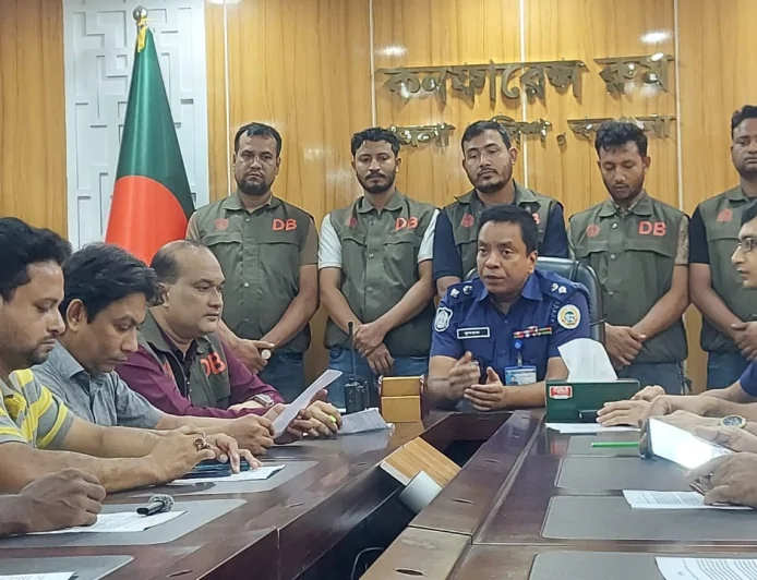 বরগুনায় ৩ হাজার ৫শত পিস ইয়াবা সহ ব্যবসায়ী গ্রেফতার