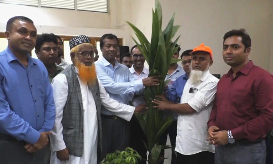 নড়াইলে ক্ষুদ্র ও প্রান্তিক কৃষকদের মাঝে সরকারি কৃষি উপকরণ বিতরণ
