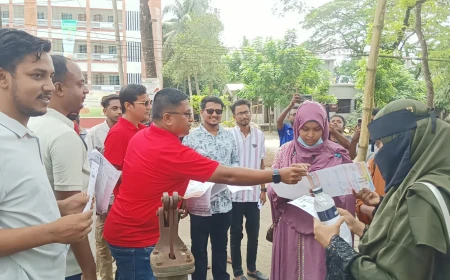 নড়াইলে ডেঙ্গু প্রতিরোধে ছাত্রদলের পরিষ্কার-পরিচ্ছন্নতা অভিযান